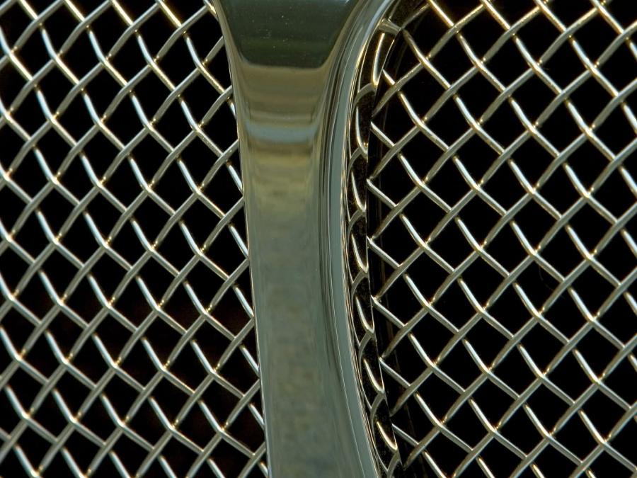 Jaguar XJ Super V8 2003 года  (фото 18 из 46)